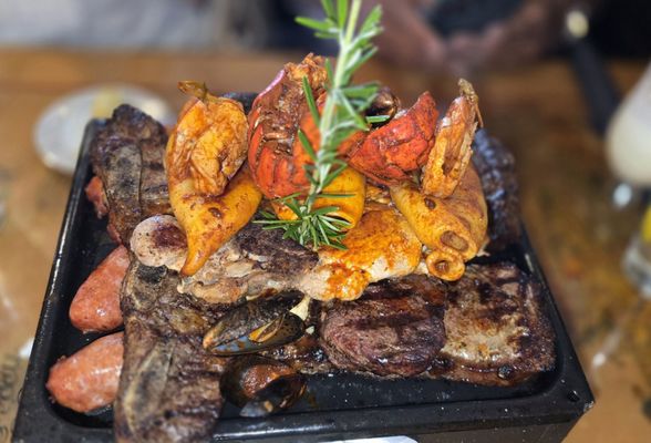 Mar y Tierra grill platter at El Gaucho Inca